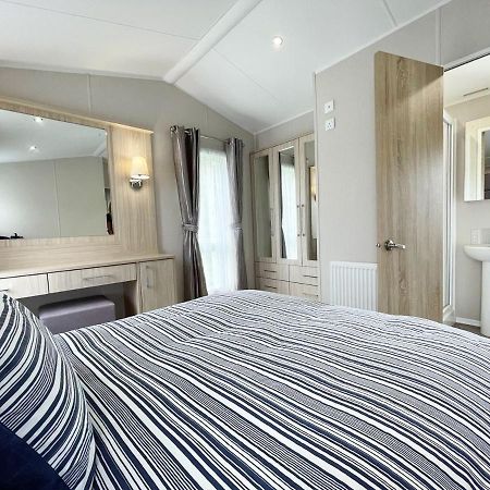 Вилла 11 Porth Valley Retreat Ньюки Экстерьер фото